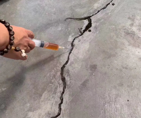 房县混凝土裂缝修补技术详解​
